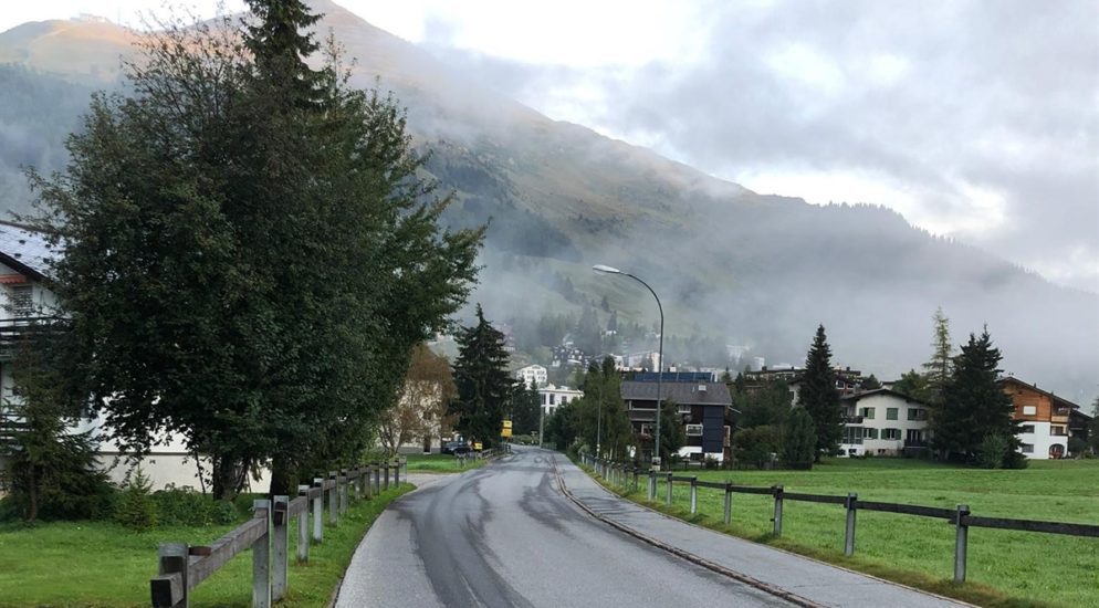 Junge (10) bei Verkehrsunfall in Davos Dorf verletzt