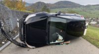 Spektakulärer Unfall in Oberdorf BL