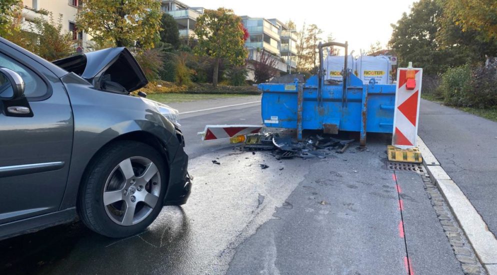 Heftiger Autounfall in der Stadt Zug