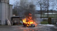 Geuensee LU - Abgestelltes Fahrzeug in Flammen aufgegangen