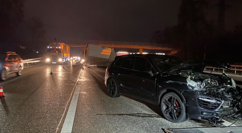 Autobahn A1 bei Derendingen: Unfall führt zu massivem Stau