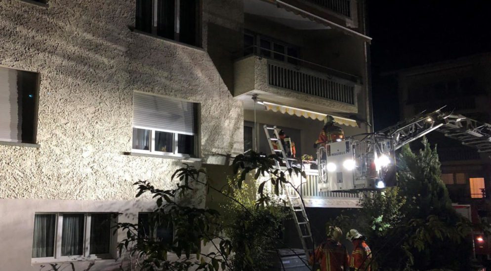 Bad Ragaz: Brand auf Balkon in Mehrfamilienhaus