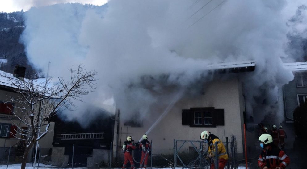 Hätzingen: Einfamilienhaus in Flammen