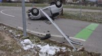 Auto landet bei Unfall in Nennigkofen auf Dach