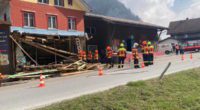 Explosion in Alt St. Johann SG reisst Hausfassade weg: 1 Schwerverletzter