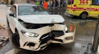 Aarau AG - Neulenker schrottet Mercedes-Benz CLA