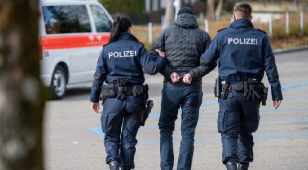 Aarau AG: Jugendliche nach Taschendiebstahl festgenommen