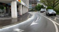 St.Gallen - Lieferwagen verliert 500 Kilogramm Farbkübel