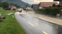 Unwetter Kanton Freiburg: Überschwemmungen und Verkehrsbehinderungen