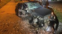 Frick, Oeschgen AG: Autodiebe flüchten vor Polizei und verunfallen heftig