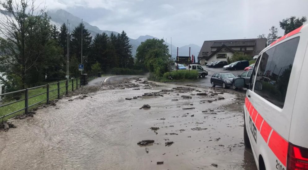 Kanton SZ - Über 200 Notrufe wegen Überflutungen nach Unwetter