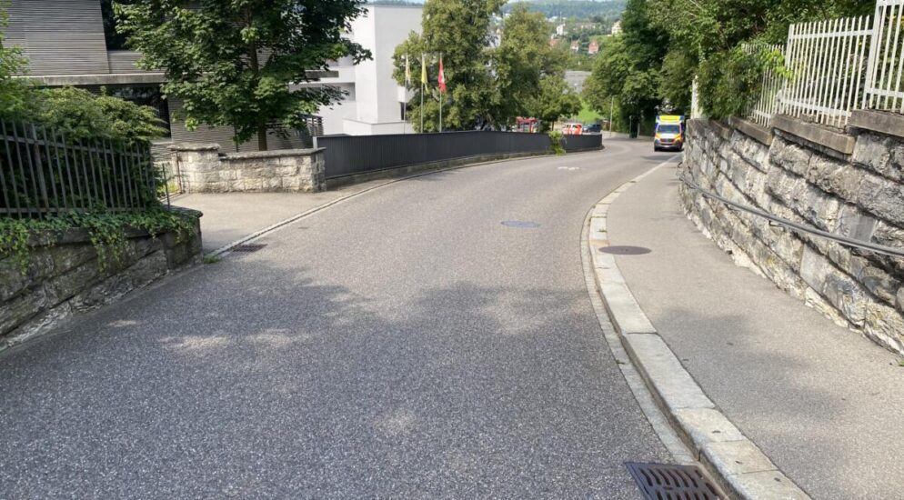 Fahrradfahrer nach Alleinunfall in Schaffhausen verletzt