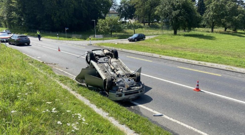 Verkehrsunfall beim Abschleppen eines Fahrzeugs in Belfaux