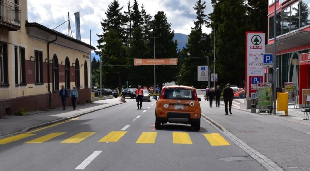Davos Dorf: Fussgänger angefahren