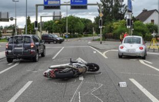 Schwerer Verkehrsunfall in Hinwil ZH