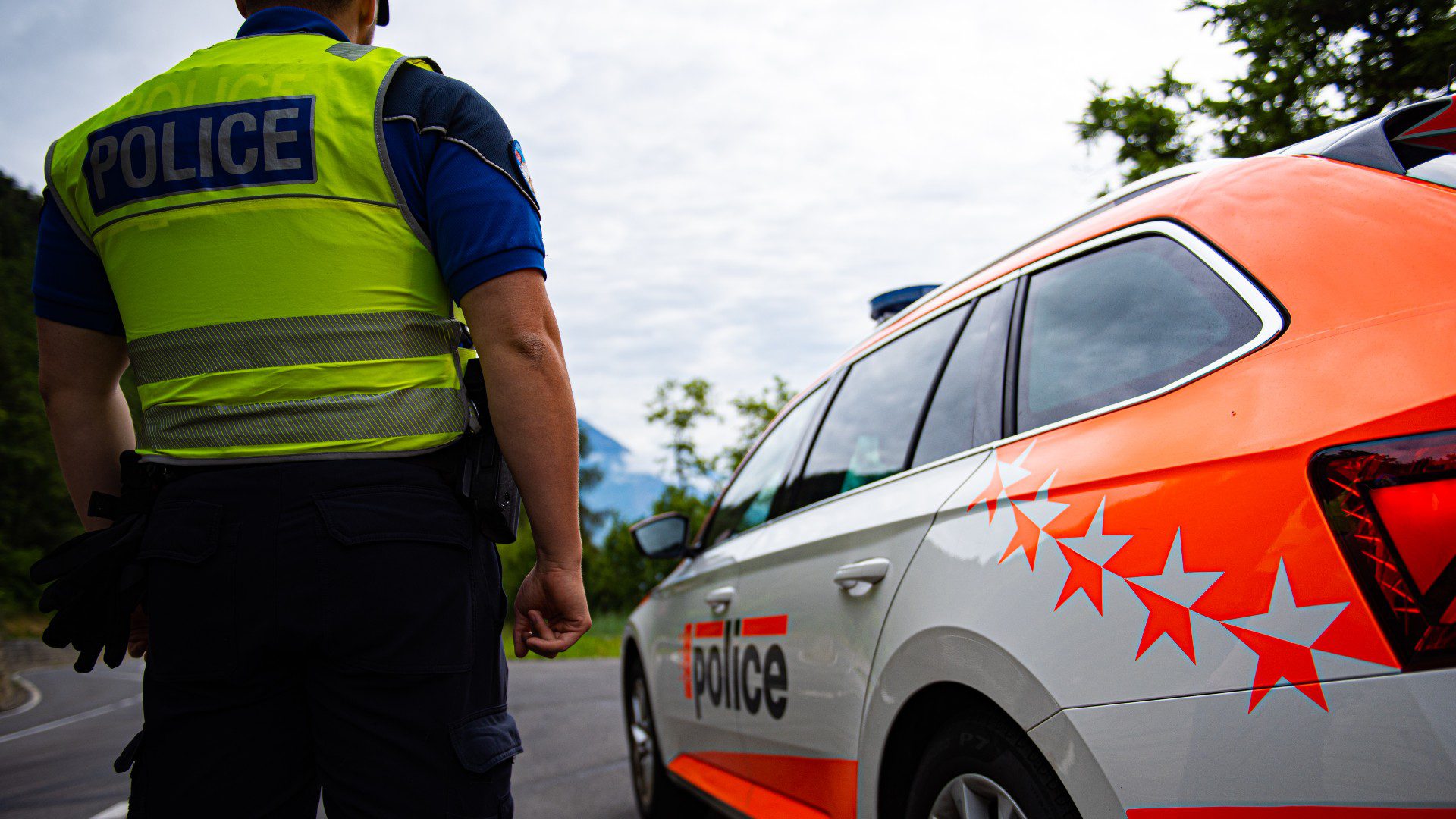 T dliche Frontalkollision Im Goms Ein Toter Zwei Schwerverletzte